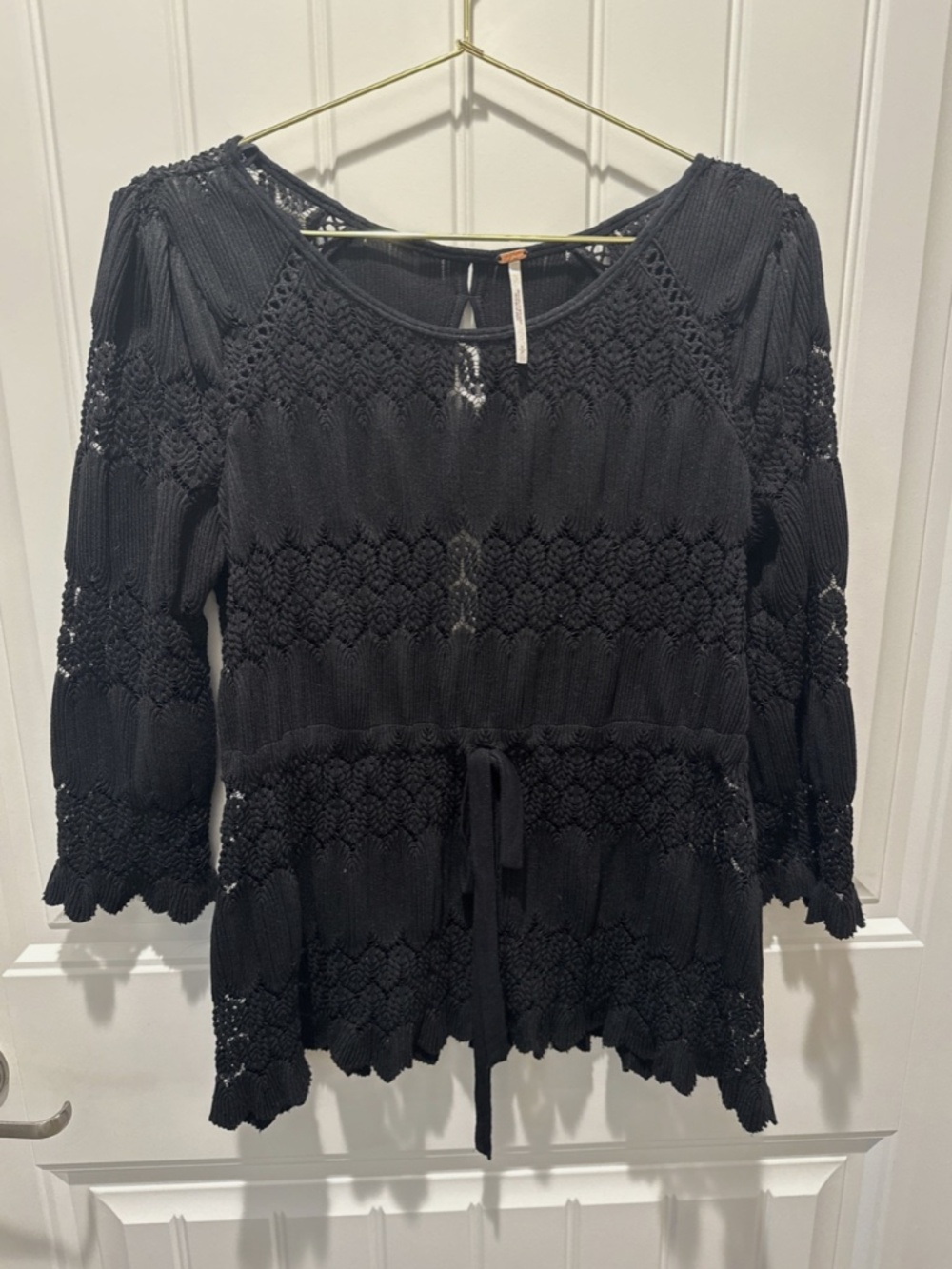 Free People Women’s black Fire Island crochet waist tie lace top Smal